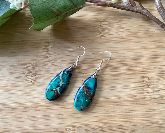 Earrings, dangle earrings, stone earrings: Blue