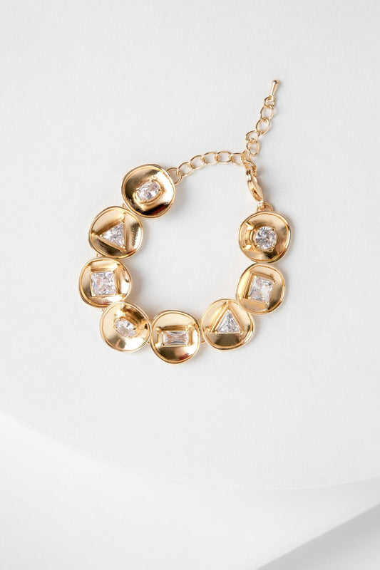DIVINE STATEMENT CHARM BRACELE