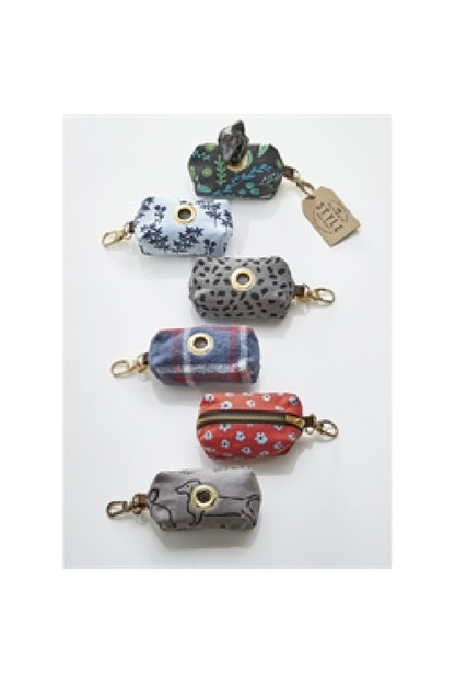 DOGGIE WASTE BAG POUCH