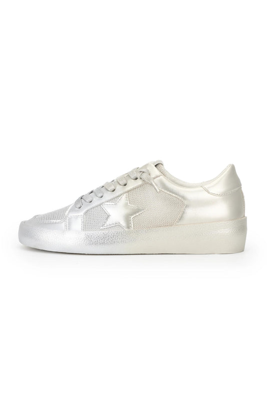 Dynamic Sneaker