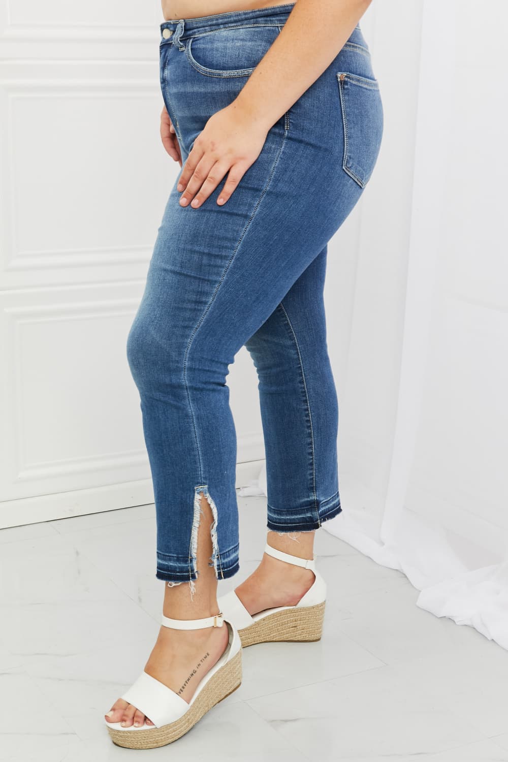 Judy Blue Abigail Full Size High Waisted Straight Jeans