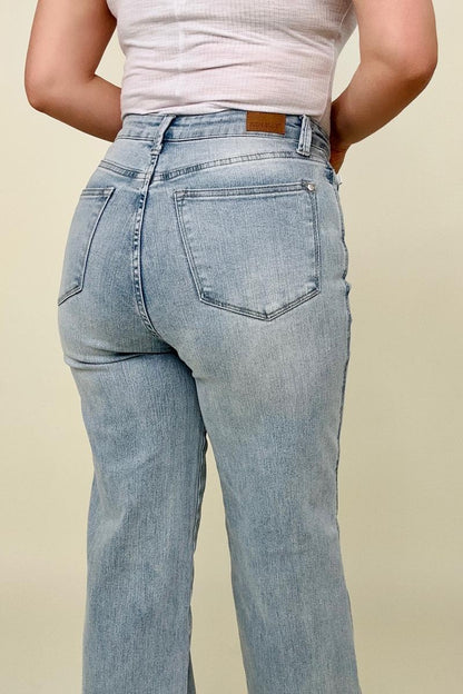 Judy Blue High Waist "Control Top" Vintage Wash Straight Jeans