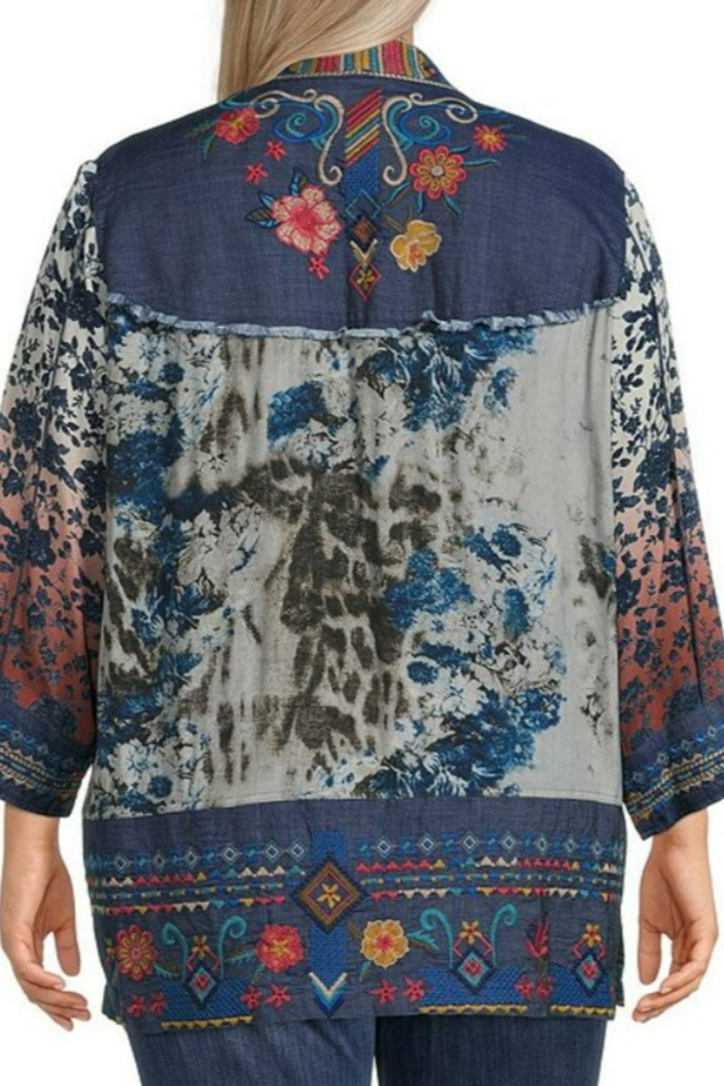 Embroidered Kimono w/ Inseam Pockets