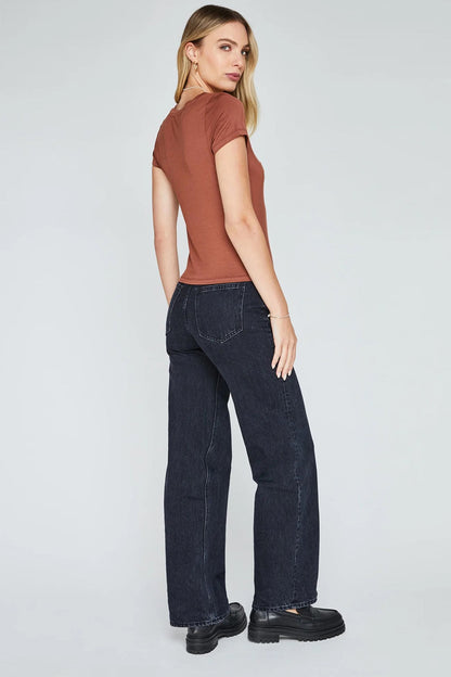 Nellie Tee