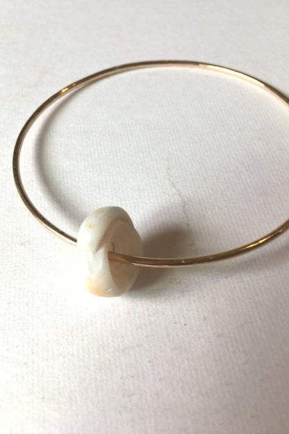 GF Thick bangle with Shell