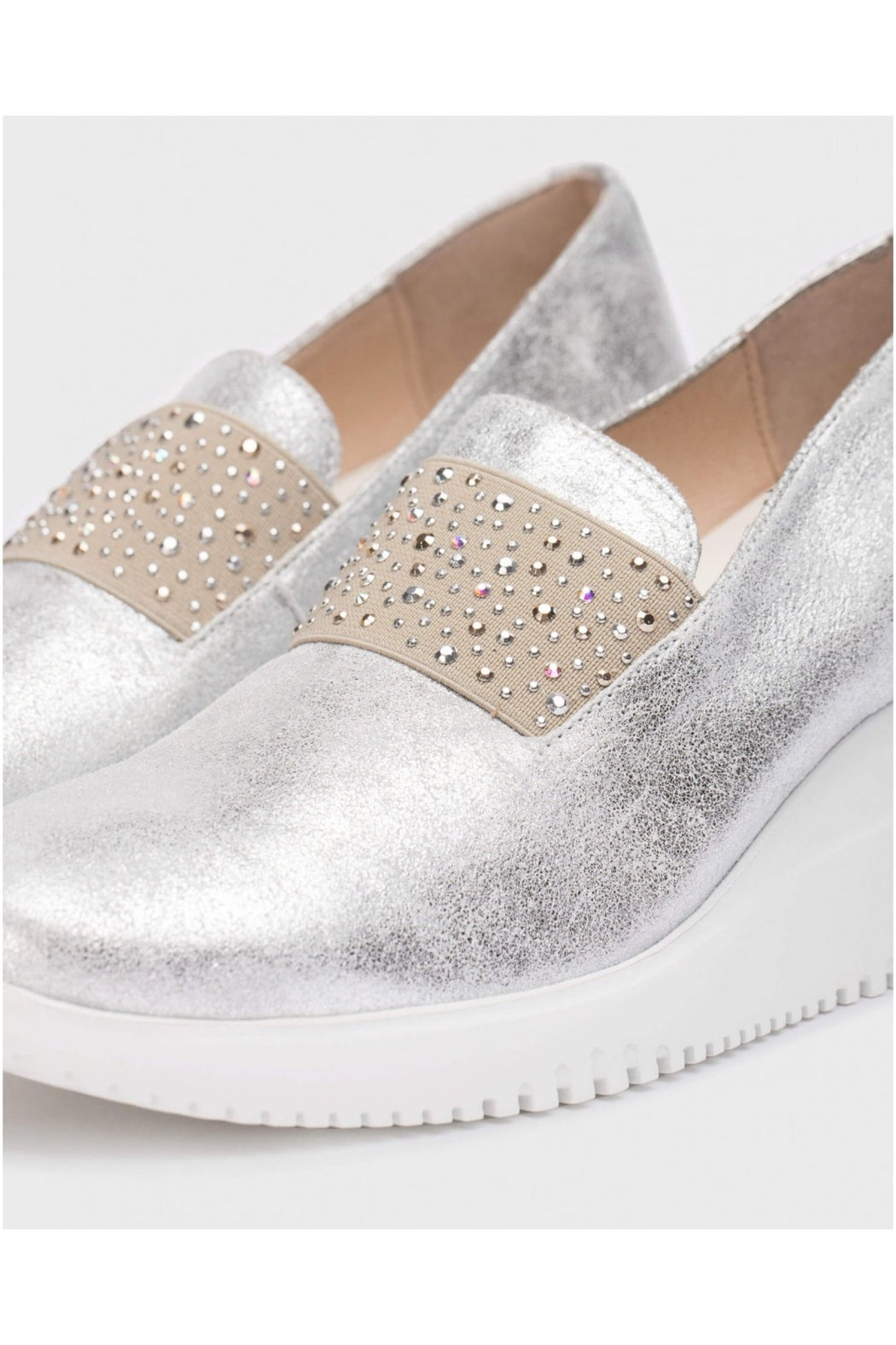 GLITTER