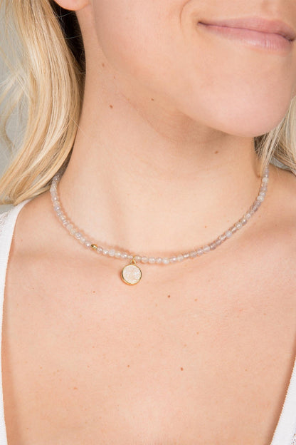 Grey Agate Gemstone Beads Choker with Druzy Pendant