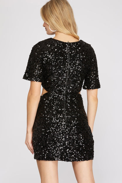 Half-Sleeve Waist Cut-Out Dress
