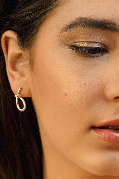 Knotted Gold Earrings - Ella