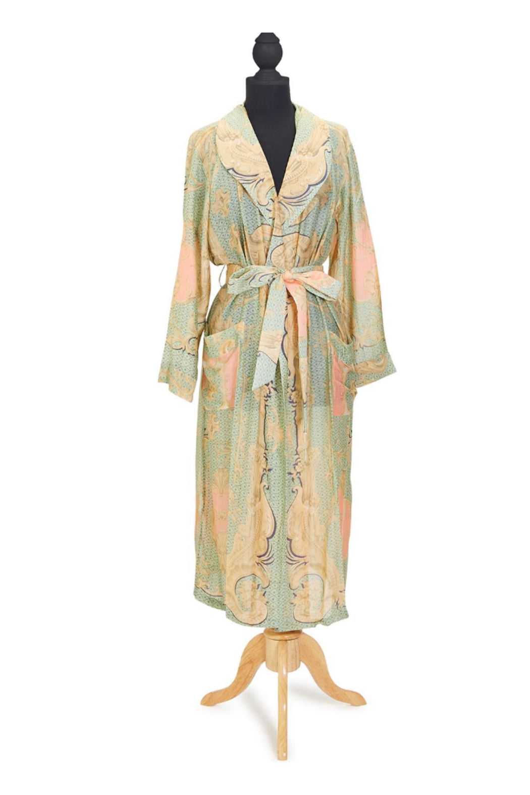 LADIES ROBE