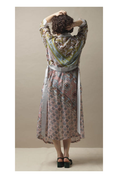 LADIES ROBE
