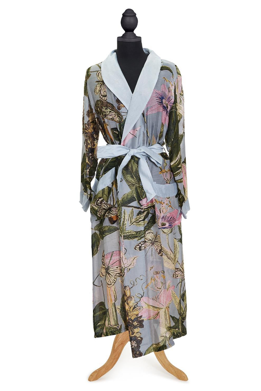 LADIES ROBE