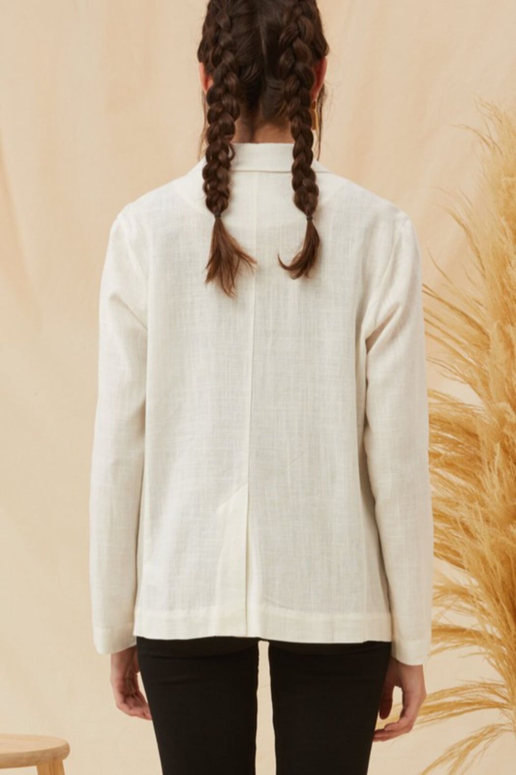 Lightweight Linen Blazer