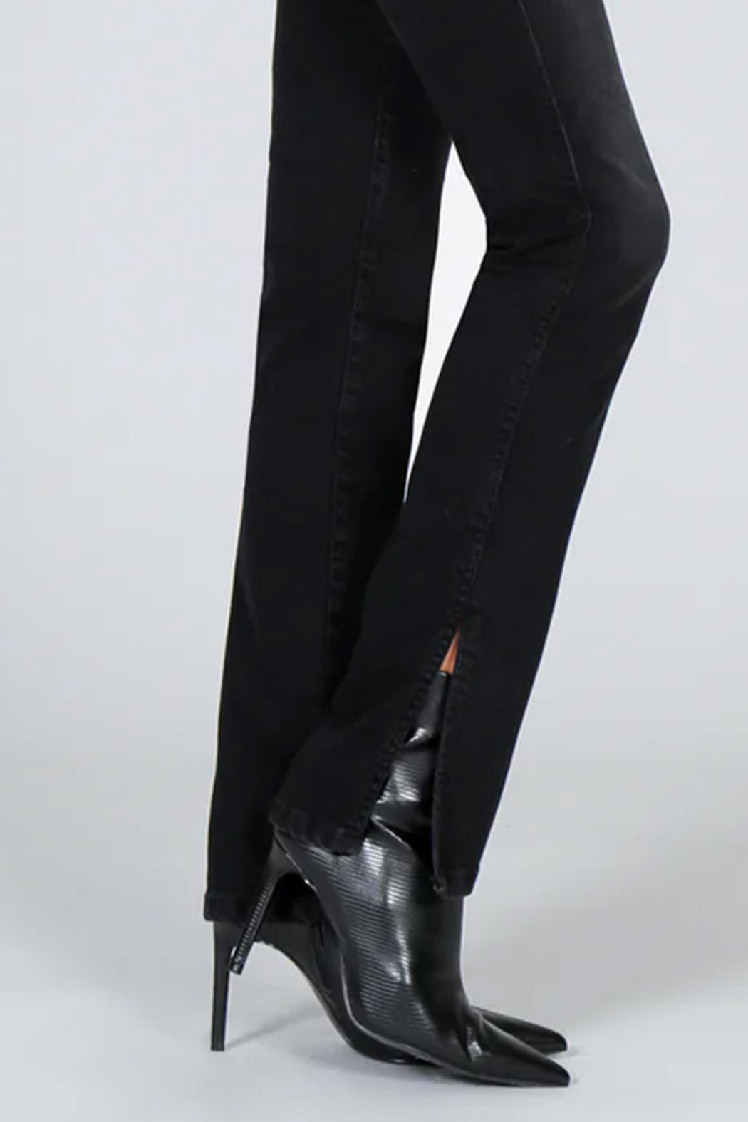 Logan Split Hem Jean