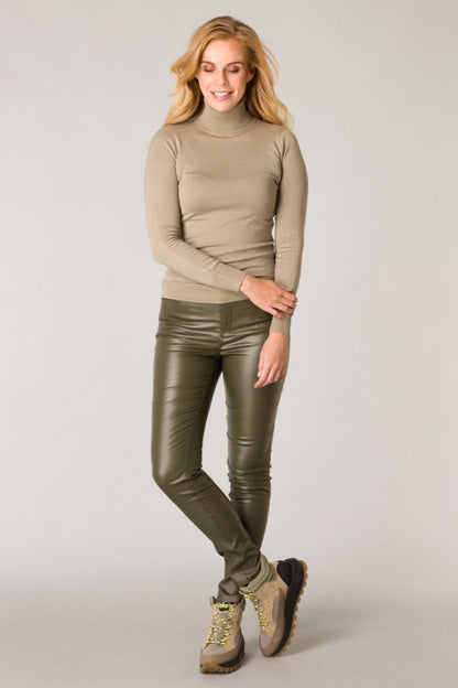 Long sleeve turtleneck light weight sweater