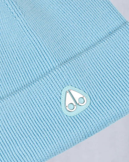 Moose Knuckles Parnis Beanie in Oxygen