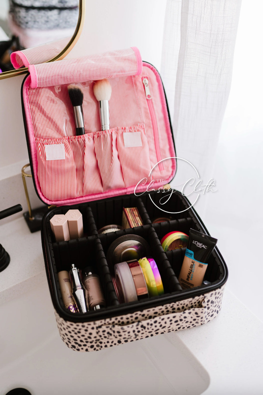 Mega Makeup Case