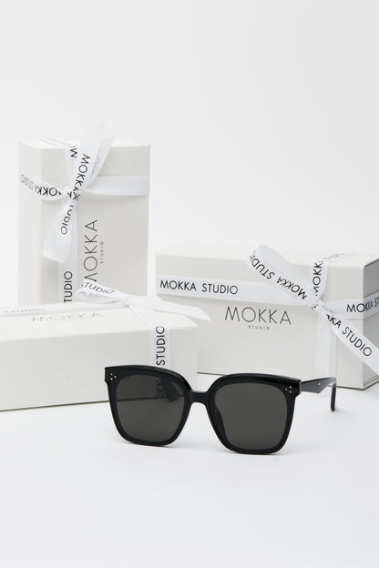 Dom Sunglasses Black/Smoke Lens