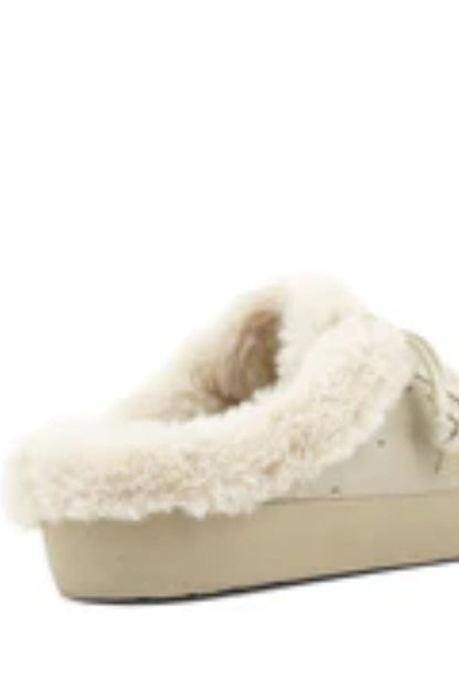 Pinah Sneaker
