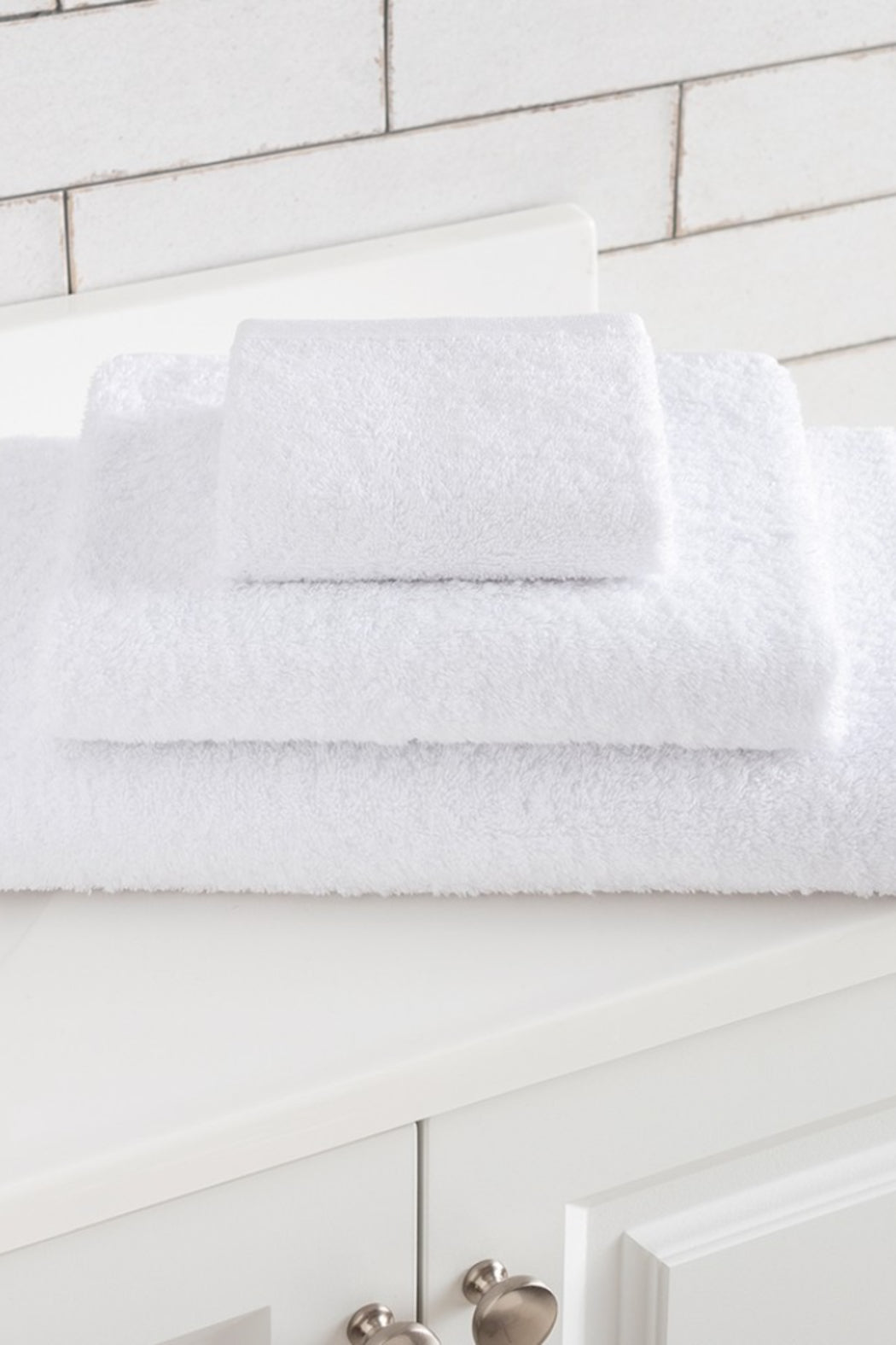 Pine Cone Hill Signature White Towels 30" X  56
