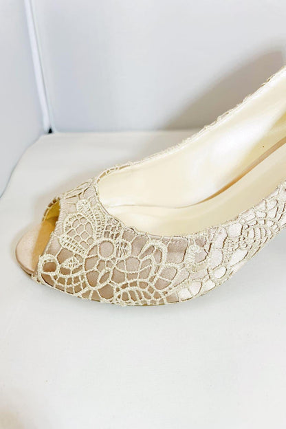 Emotion Peep Toe