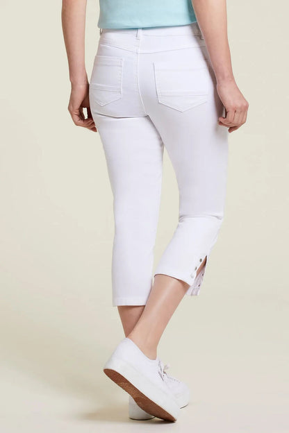 PULL-ON STRETCH COMFORT DENIM CAPRIS