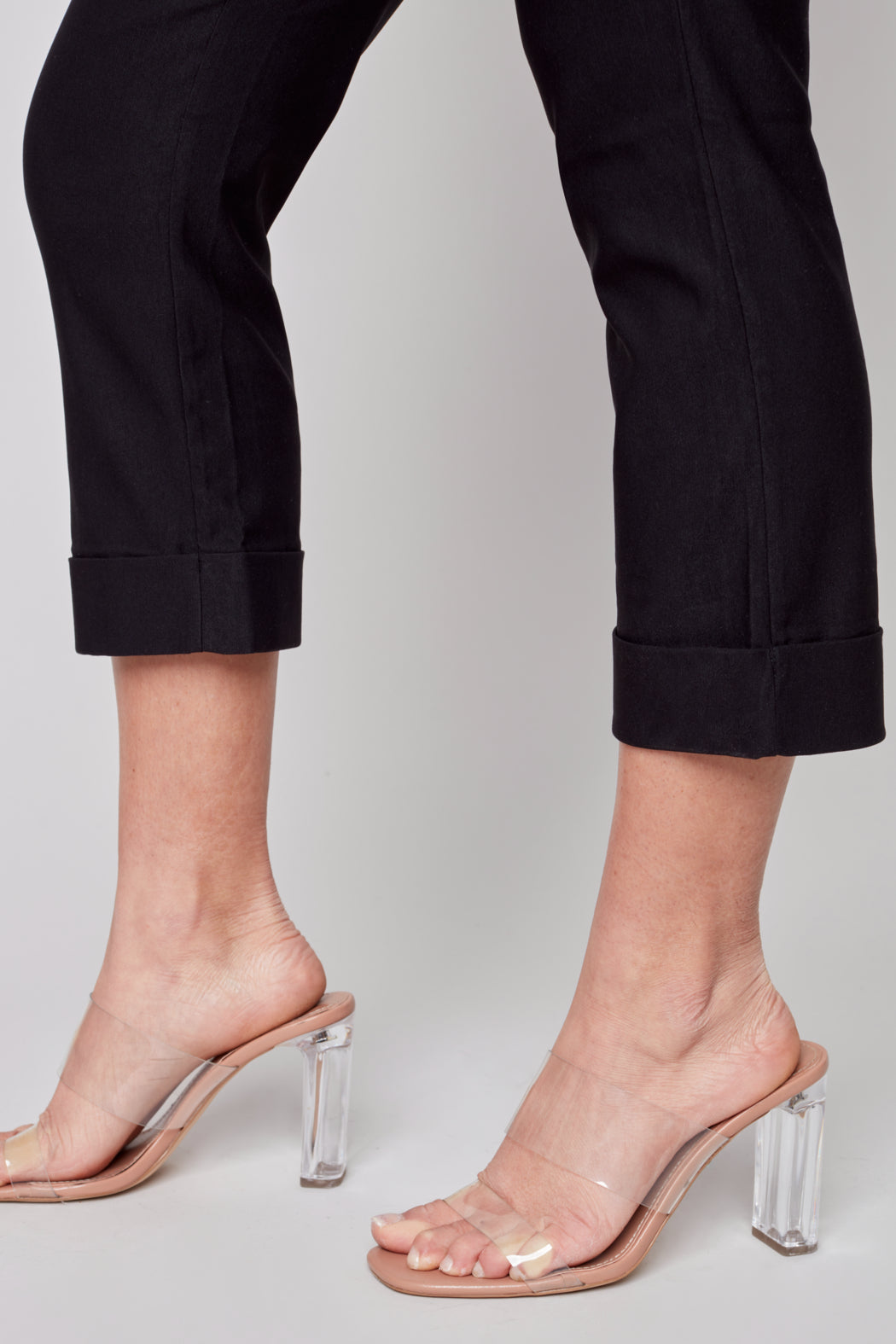 Pull On Stretch Crop Cuff Pant