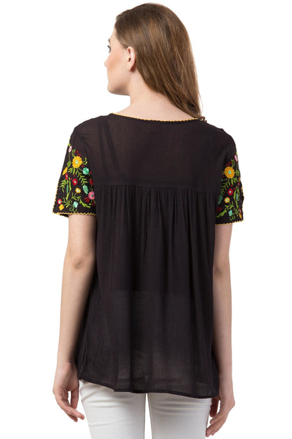 Raj Cela Top