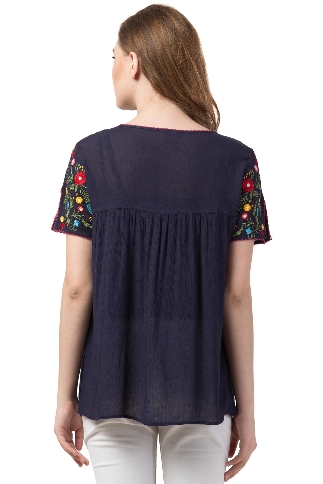 Raj Cela Top