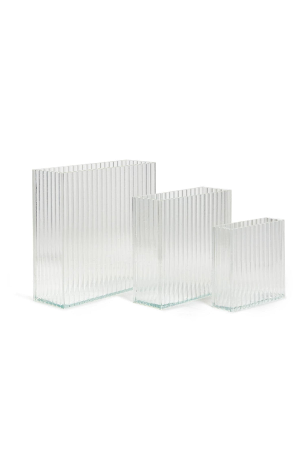 RIBBED RECTANGLE VASE MEDIUM