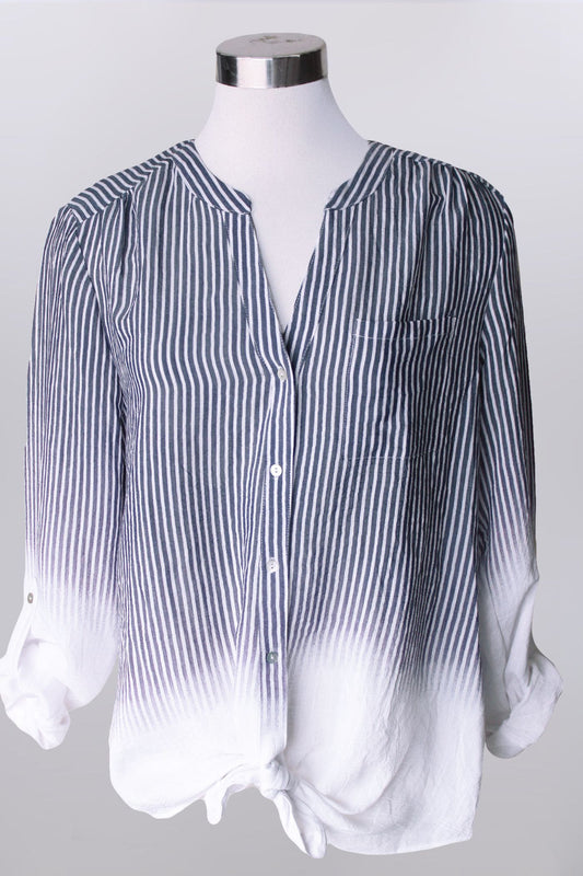 Roll tab 3/4 sleeve front tie top