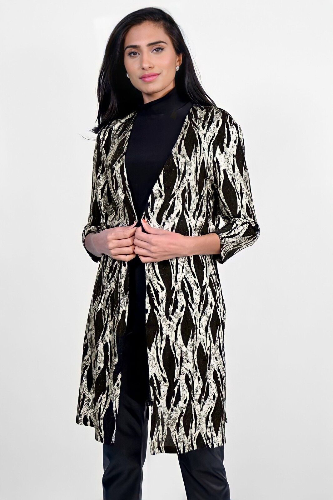 Frank Lyman Black/ Gold Knit Cardigan 223204
