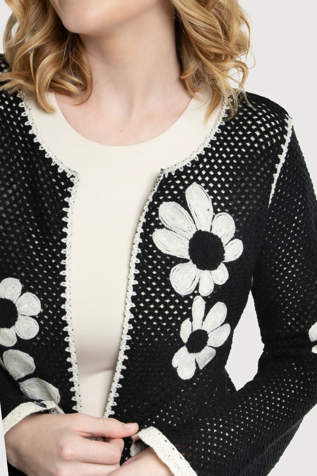 Lightweight Floral Crochet