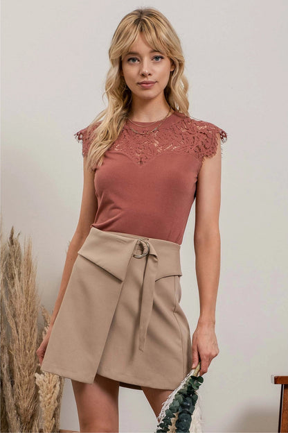 Scallop Lace Mauve Top