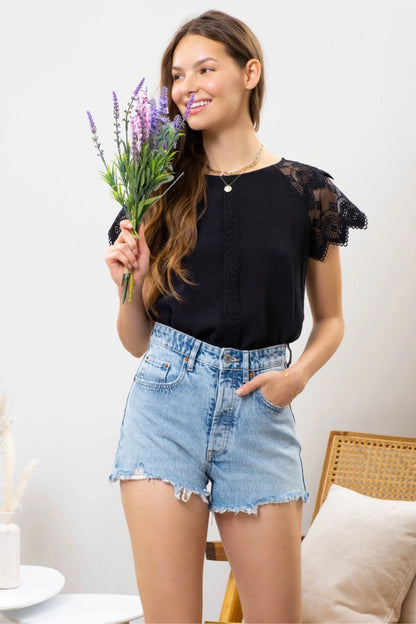 Scallop Layered Solid Top