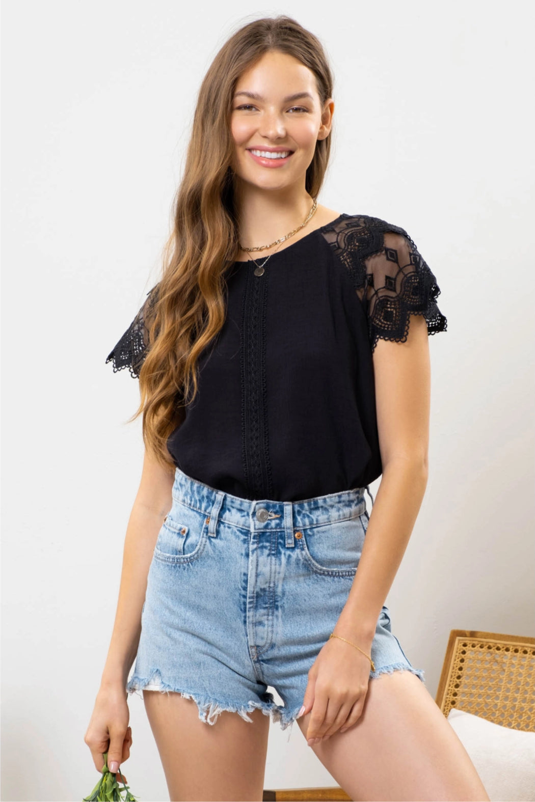 Scallop Layered Solid Top