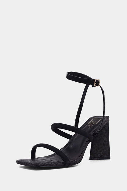 Evangeline Heel