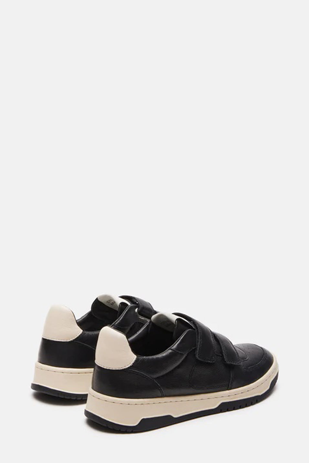 Emirie Sneaker