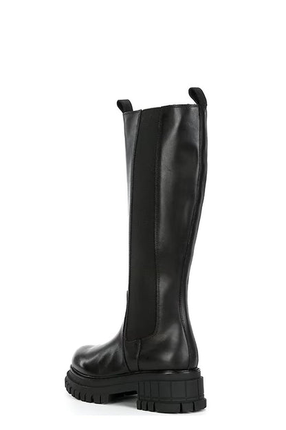 Quinnie Boots